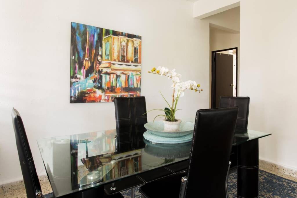 Apartamento Chill Family And Friend Escape With Wrap Around Porch Río Grande Exterior foto